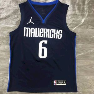 Men's Kristaps Porzingis Navy 2020-21 Swingman Player Jersey - Statement Edition